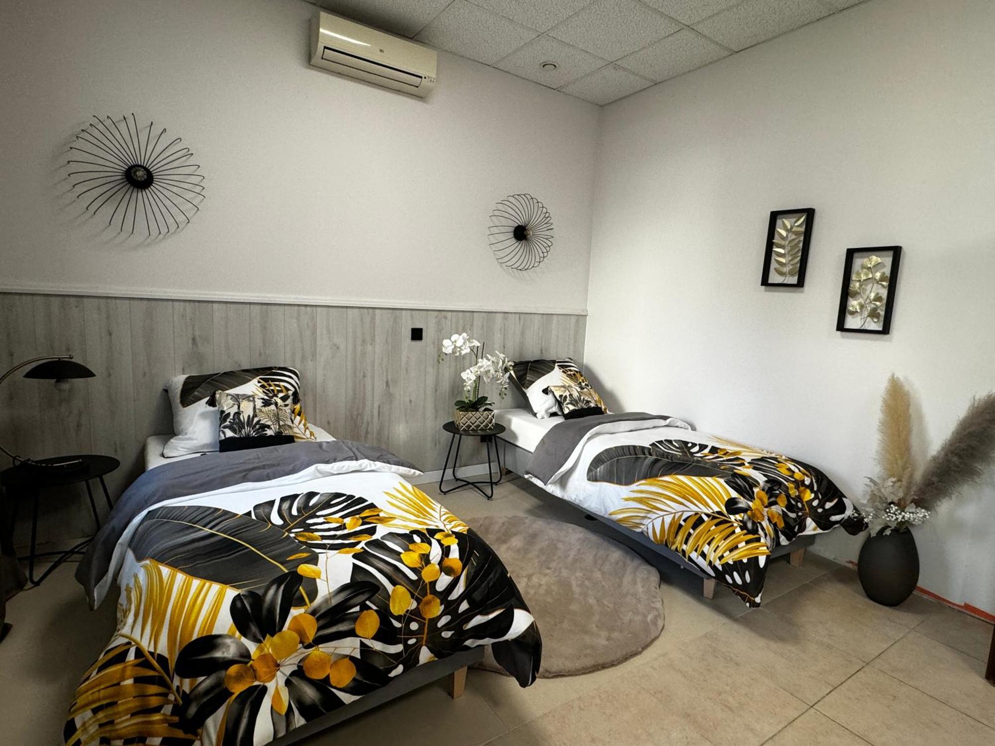 Apartamenty I Pokoje „Pod Jedynka” Konstantynow Lodzki Exterior photo